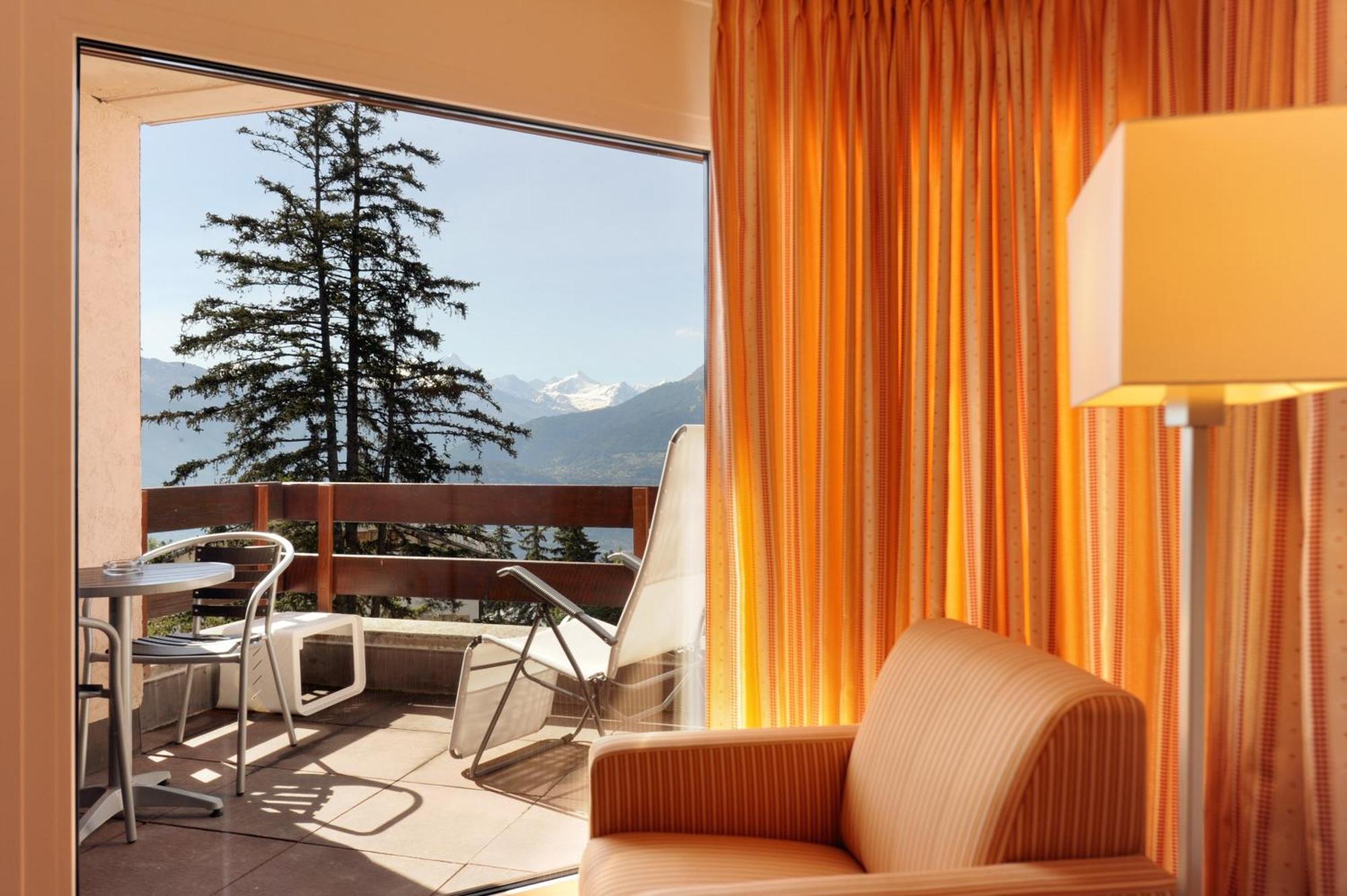 Hotel Helvetia Intergolf Crans-Montana Bagian luar foto